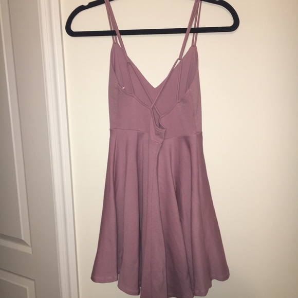 Windsor Light Purple Formal V Neck Dress - Picture 6 of 7